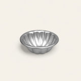 Aluminium cupcake baking moulds flower design 10 cm, oven safe flower moulds, non-stick baking cups, elegant cupcake moulds, jelly baking tools
