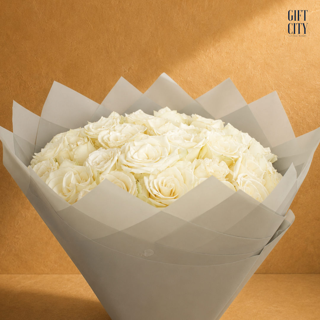 Arctic Elegance | Premium White Rose Bouquet