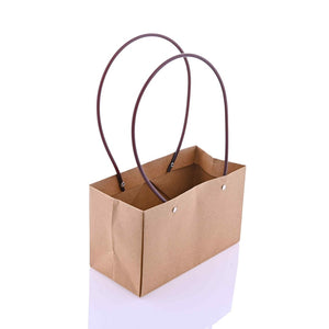 Kraft gift box packaging for flowers Eco-friendly kraft gift box for flower basket Rustic kraft paper box with flowers Florist supply kraft gift boxes Elegant kraft gift box for floral arrangements Customizable kraft paper gift box Durable kraft gift box for gifts Kraft box for wedding flower arrangements Flat-packed kraft gift box for easy storage High-quality kraft gift box for florists