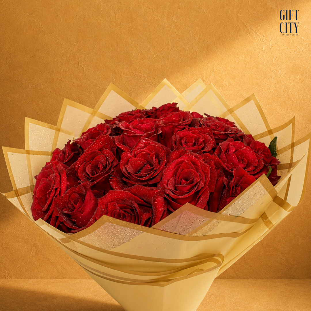 The Royal Crimson | Giant Red Rose Bouquet