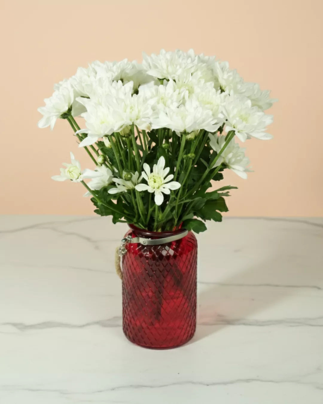 white spray chrysanthemums in red vase chrysanthemum flower arrangement red vase fresh white chrysanthemum centerpiece elegant vase flower décor