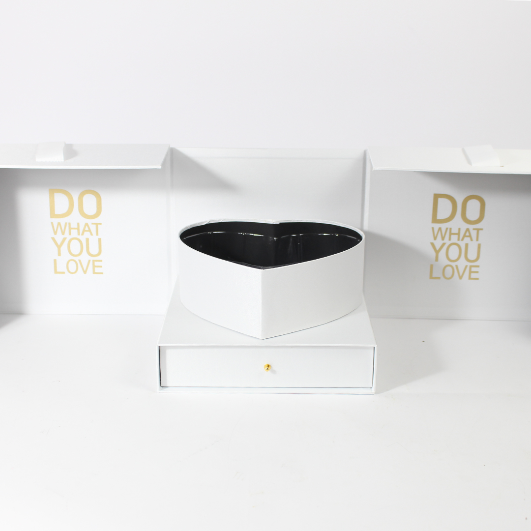 Do What You Love – Premium Black Square Box with Heart-Shaped Container