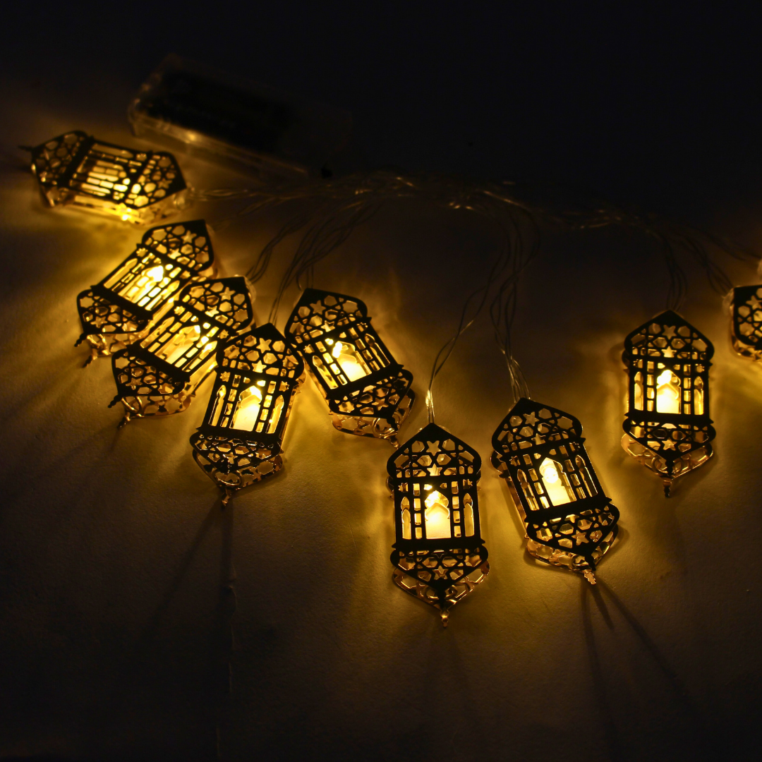 Golden Metal Small Lantern Shaped Battery Light – 2 Metres | Ramadan & Festive Décor(without battery)