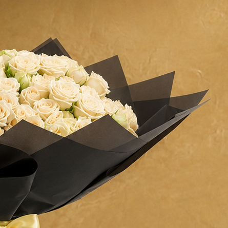 Luxurious 50-Piece Baby Rose Bouquet for Special Occasions