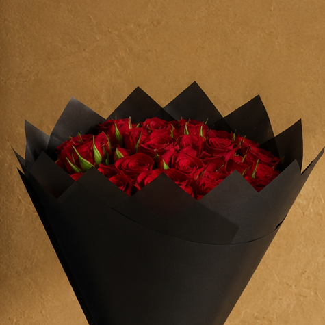 Classic 12-Piece Rose Hand Bouquet | Elegant Floral Gift