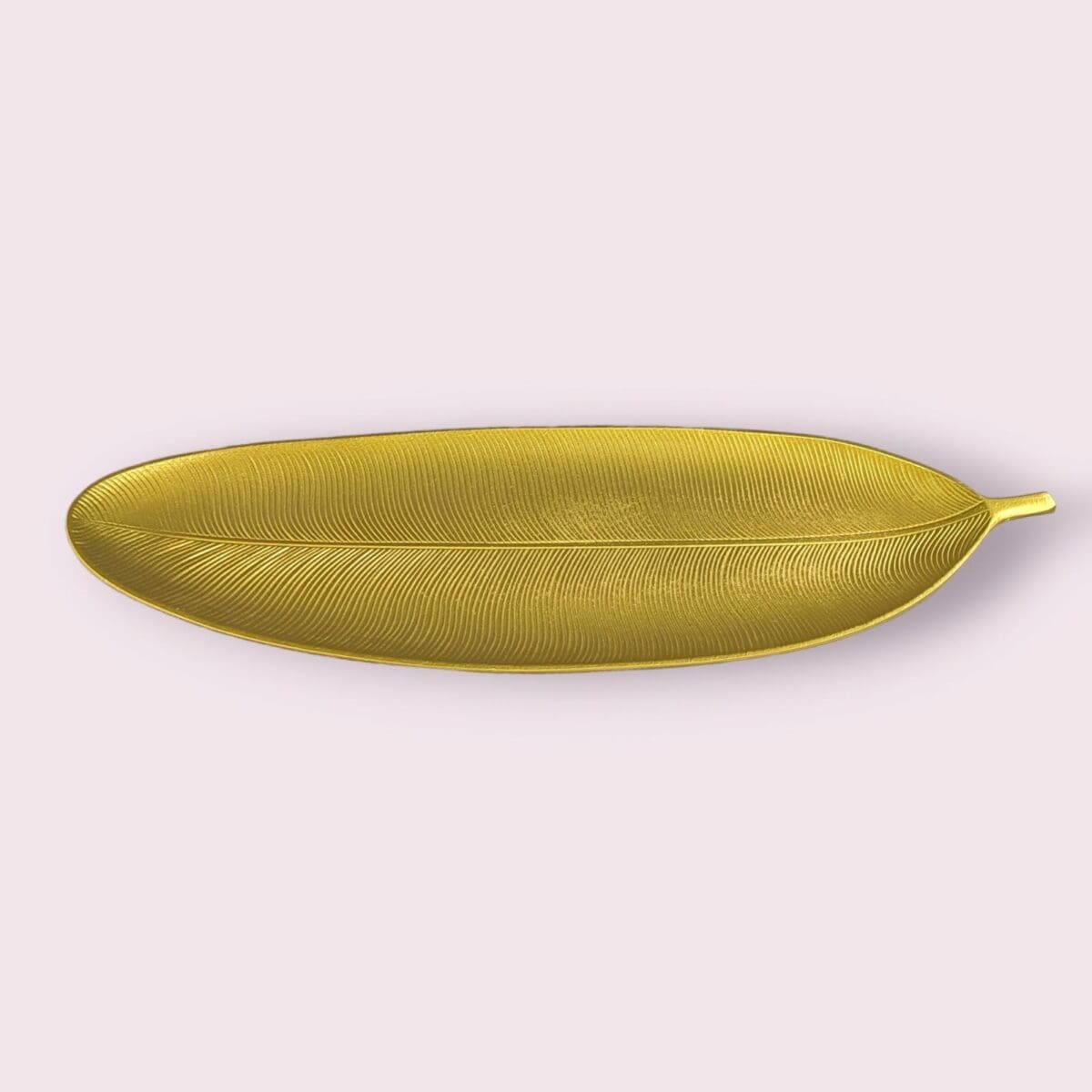 Gold leaf-shaped wooden tray
Elegant gold wooden serving tray
Decorative wooden leaf tray
Luxurious gold wooden tray for home decor
Intricate leaf pattern gold wooden tray