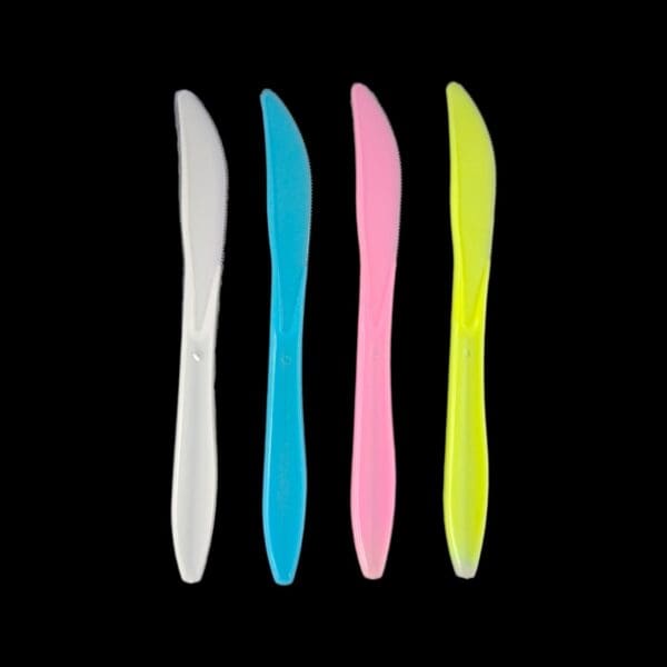 multi-color plastic knives, plastic knives set, vibrant disposable knives, colorful party cutlery, plastic knives 24 pack