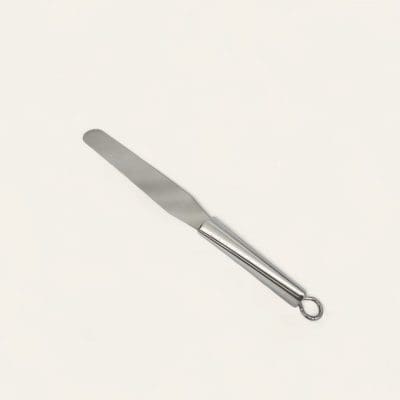 Stainless steel cake spatula 33 cm with steel handle, spatula with hanging hole, cake decorating tool, durable stainless steel spatula, kitchen spatula