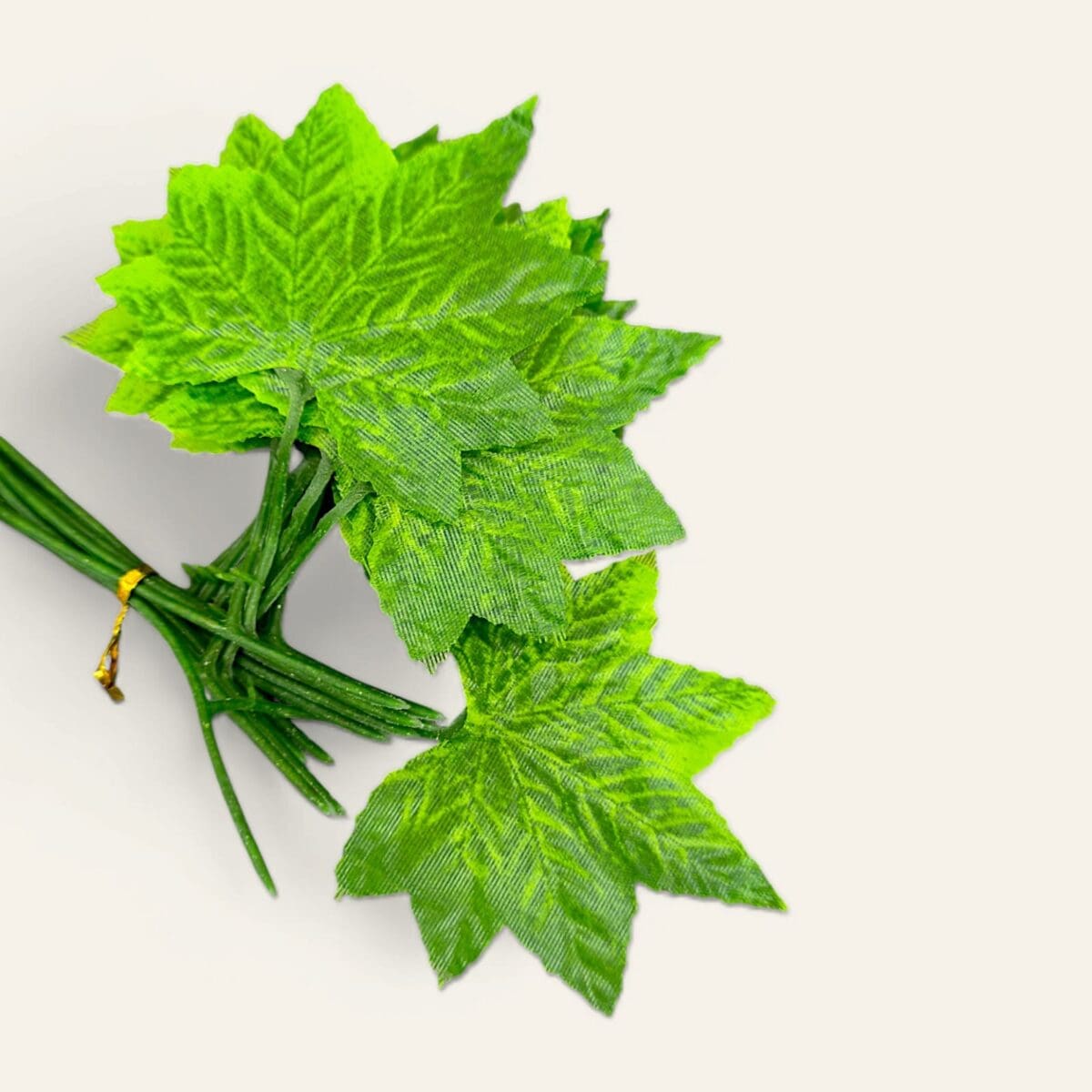 Artificial green maple hanging leaf, faux maple leaves bunch, decorative garland, indoor outdoor greenery, long leaf garland