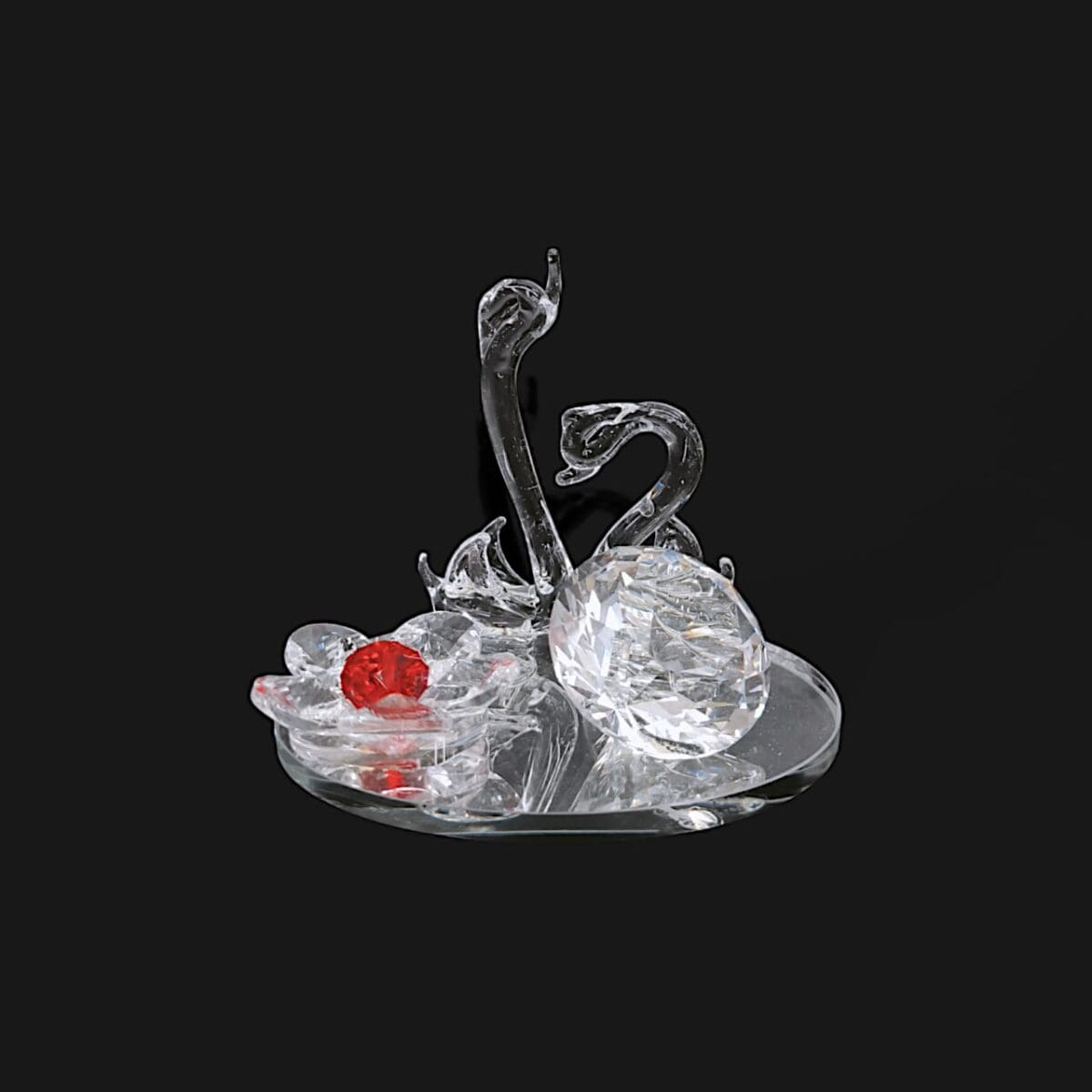 Crystal swan ornament with flower, decorative crystal swans, elegant crystal figurine, crystal home décor piece, swans with crystal flower