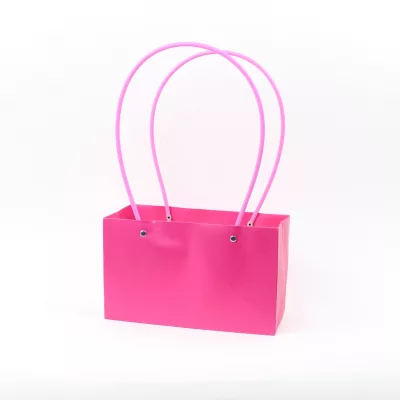 waterproof paper bag with handle, kraft paper bag 22x13x10 cm, eco-friendly floral gift bag, reusable waterproof packaging bag, paper flower bouquet bag