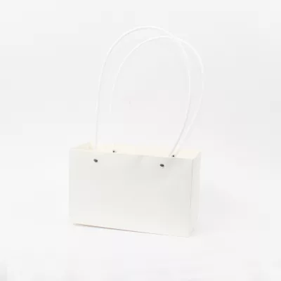 waterproof paper bag with handle, kraft paper bag 22x13x10 cm, eco-friendly floral gift bag, reusable waterproof packaging bag, paper flower bouquet bag